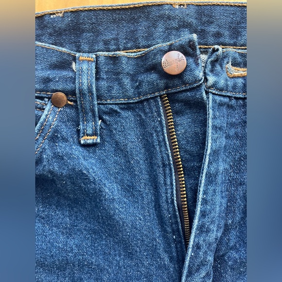 Vintage Wrangler Cowboy Cut Blue Jeans - Picture 3 of 6